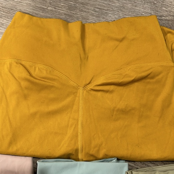 Amazon Gym leggings Bundle - Picture 2 of 2